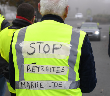 Retraité, gilet jaune