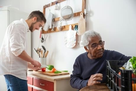 Aide à domicile pour les seniors, une aide précieuse