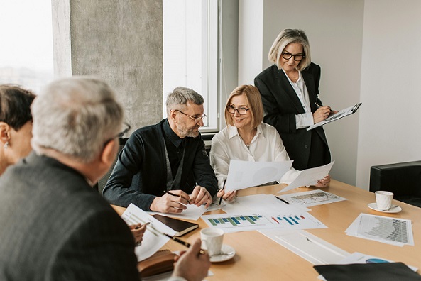 Emploi seniors : les nouvelles obligations 2026